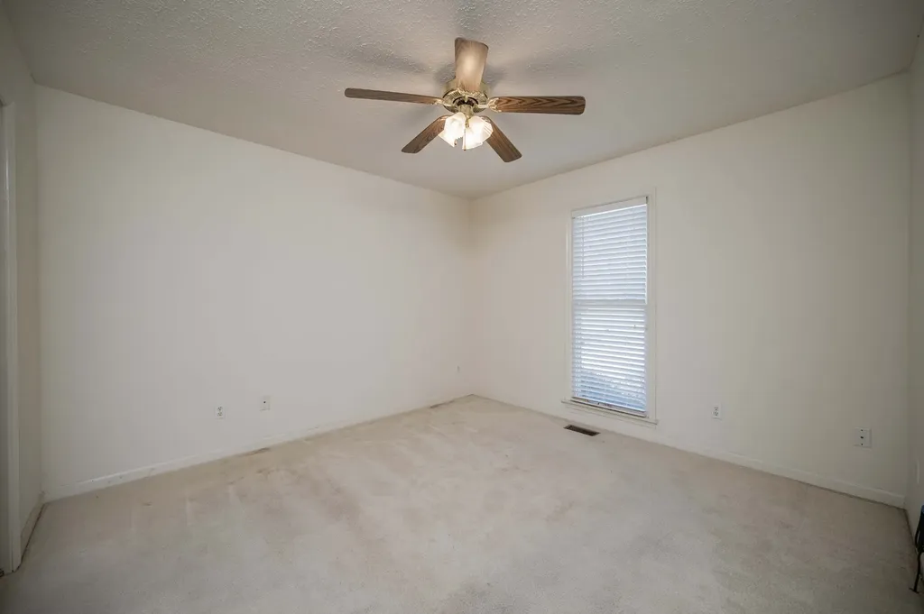 205 Meadowlark Court Dickson TN 37055