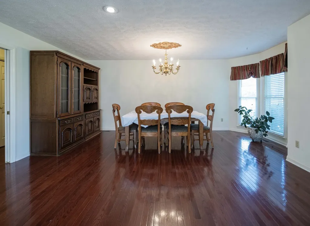 205 Meadowlark Court Dickson TN 37055