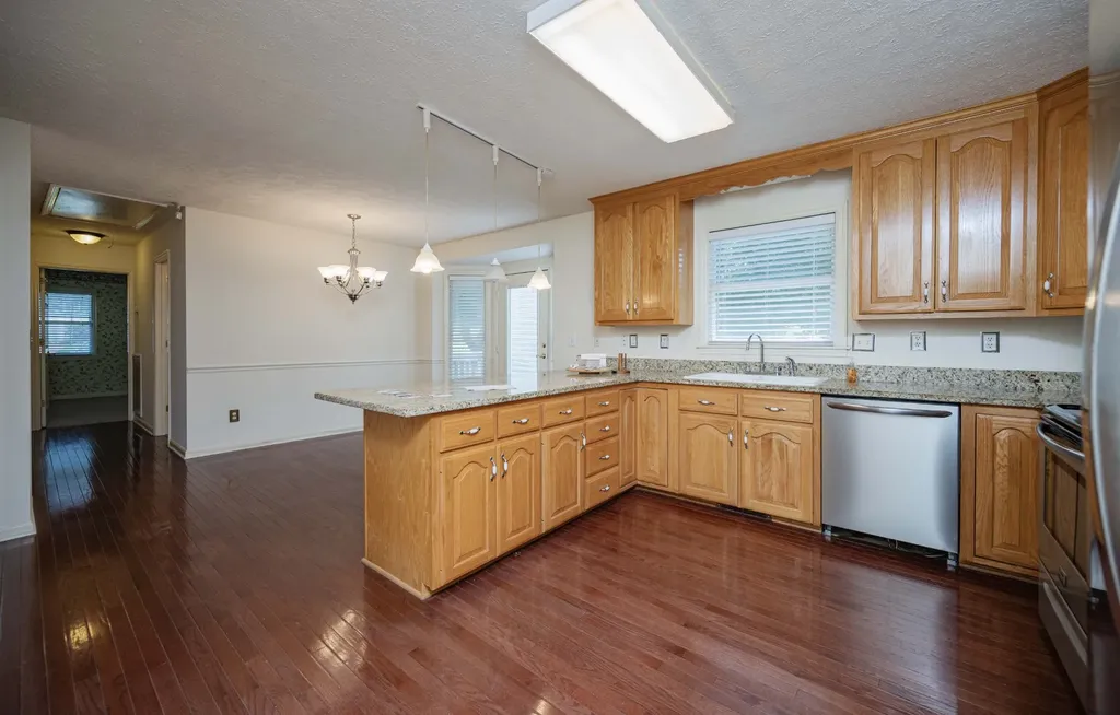 205 Meadowlark Court Dickson TN 37055