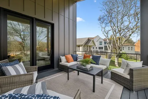 3916A Caylor Drive Nashville TN 37215