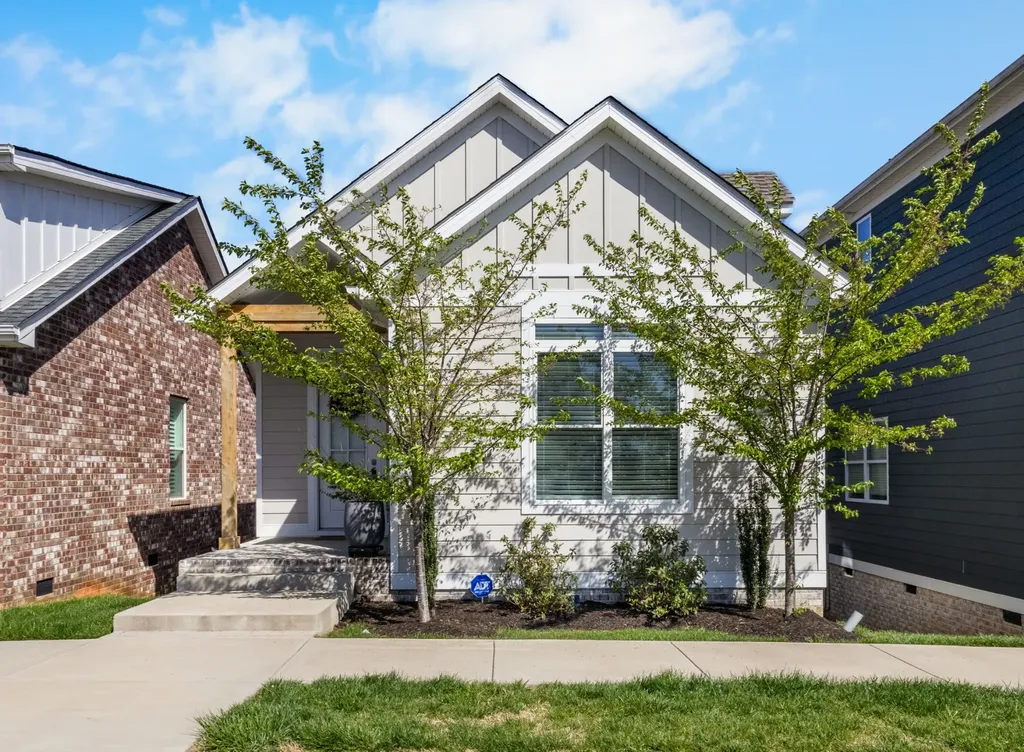 1372 Hicks Edgen Road Pleasant View TN 37146