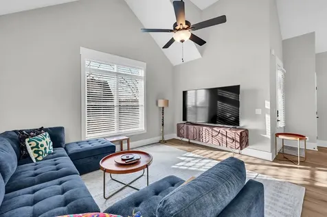 1372 Hicks Edgen Road Pleasant View TN 37146