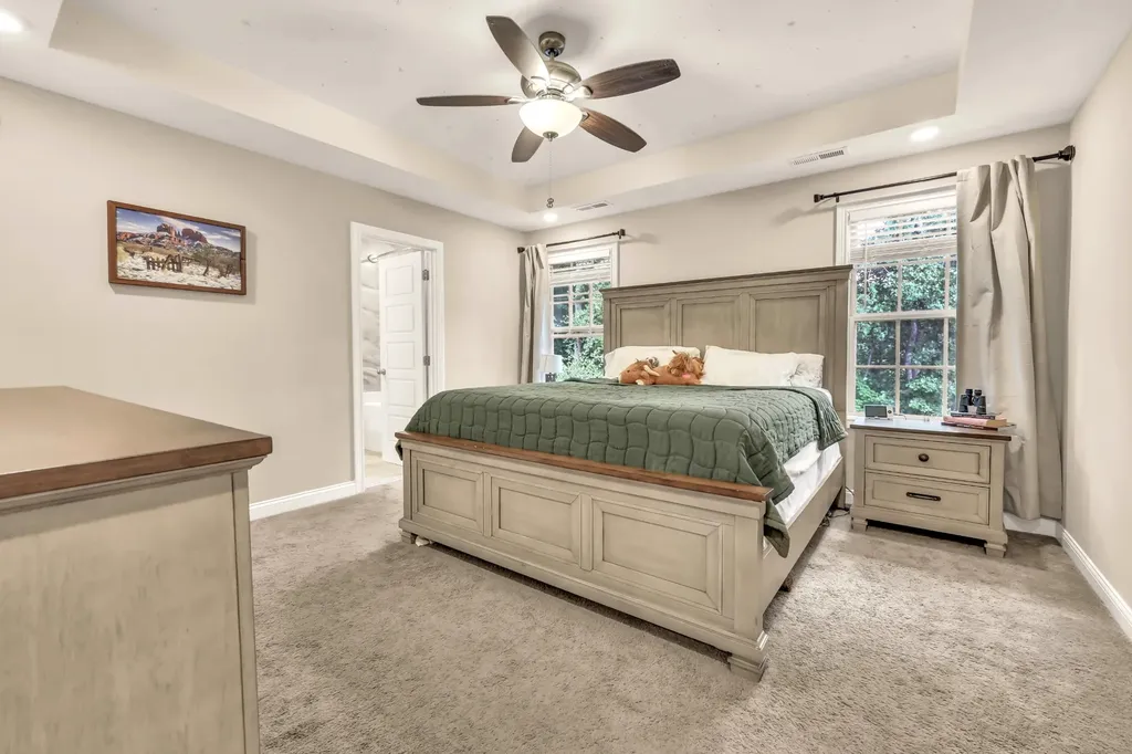 1213 Old Charlotte Trace Clarksville TN 37040