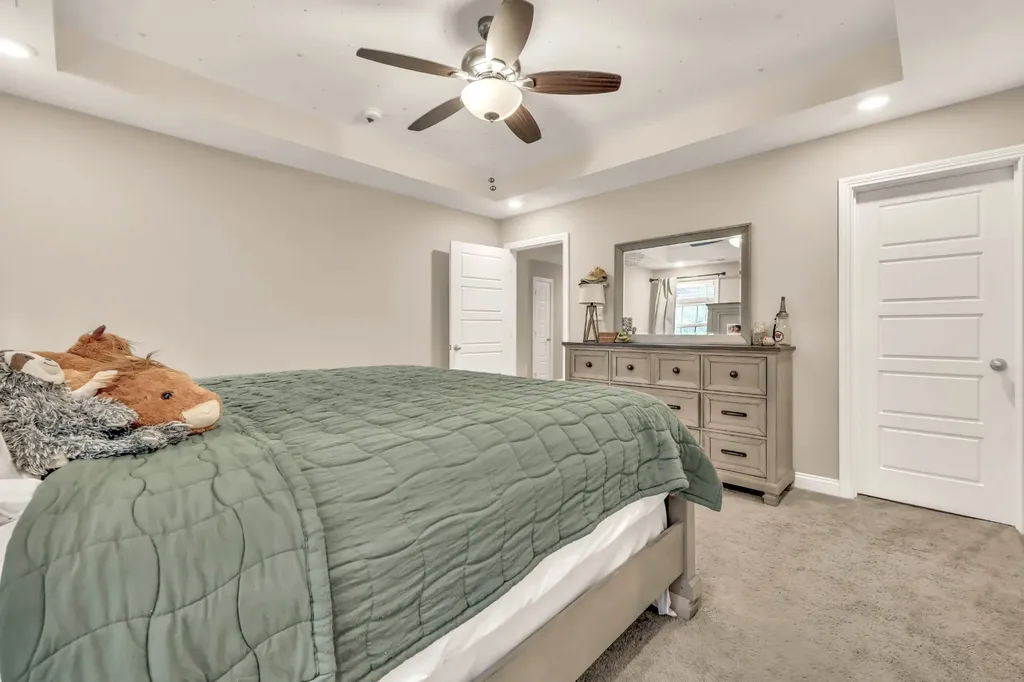 1213 Old Charlotte Trace Clarksville TN 37040