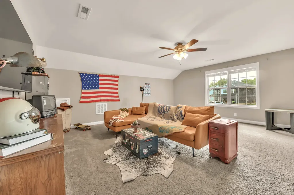 1213 Old Charlotte Trace Clarksville TN 37040