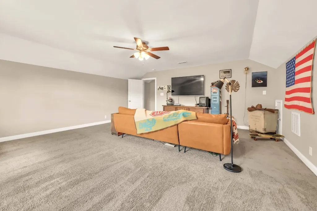 1213 Old Charlotte Trace Clarksville TN 37040