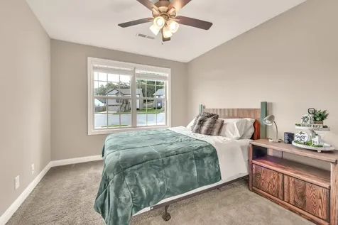 1213 Old Charlotte Trace Clarksville TN 37040