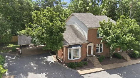 8 Sharonwood Drive Nashville TN 37215