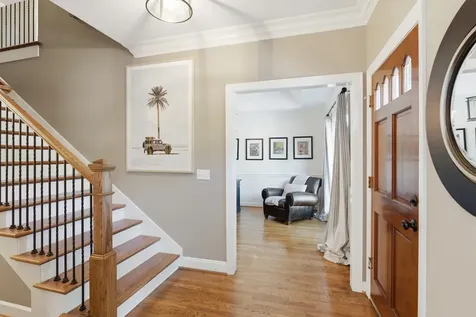 8 Sharonwood Drive Nashville TN 37215