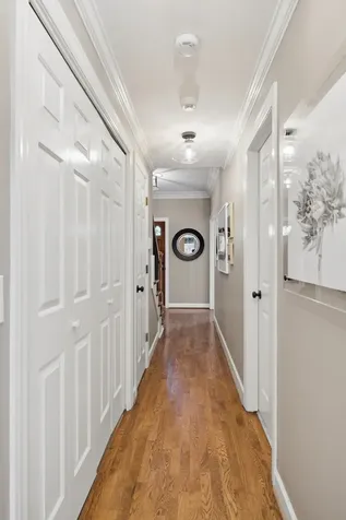 8 Sharonwood Drive Nashville TN 37215