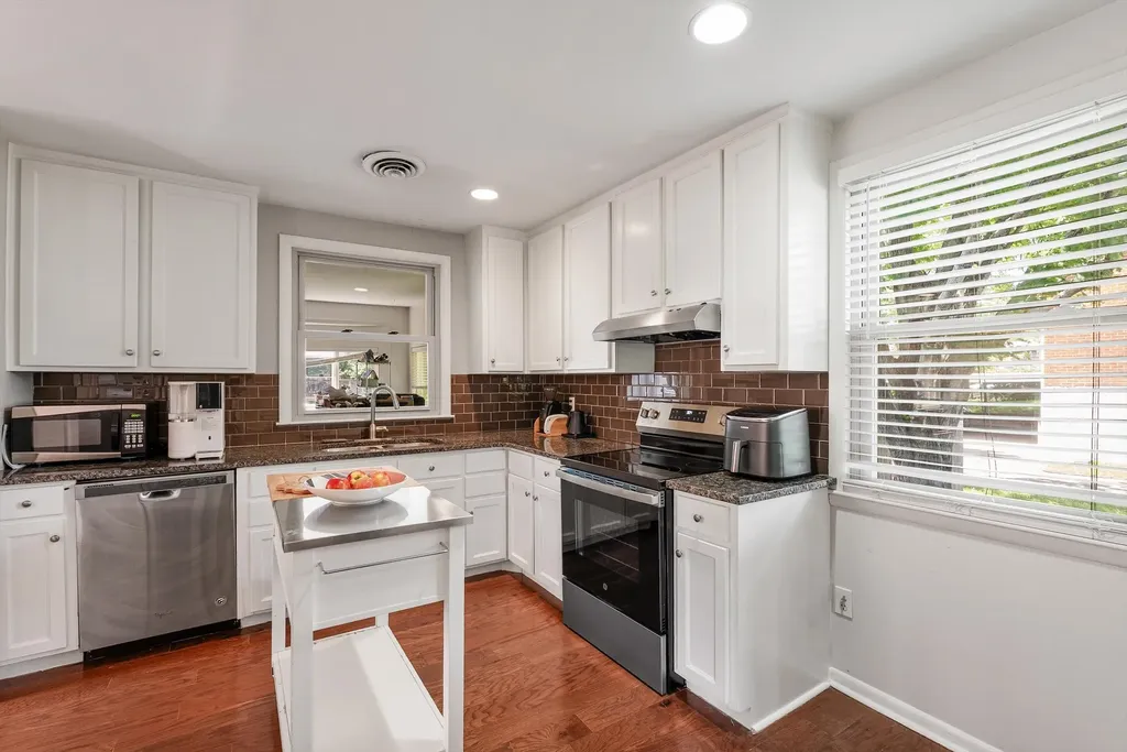600 Elaine Drive Nashville TN 37211