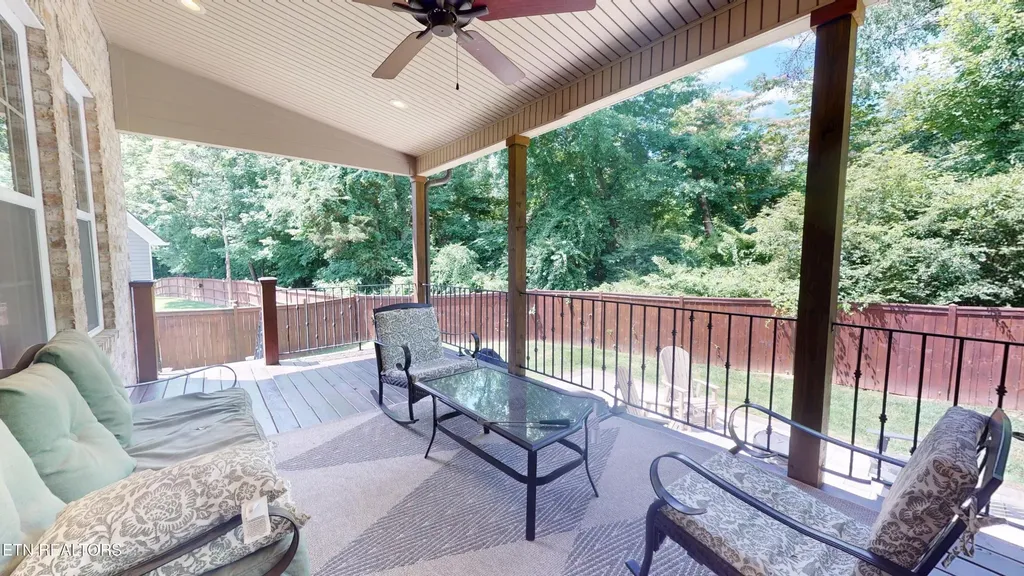 7913 Yellow Jasmine Lane Knoxville TN 37919