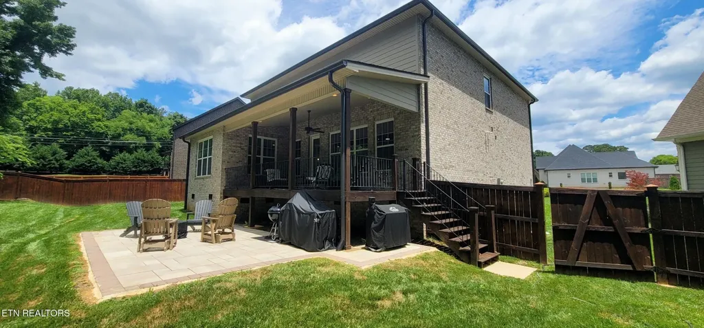 7913 Yellow Jasmine Lane Knoxville TN 37919