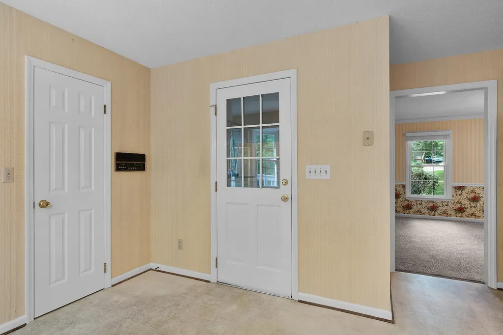 709 Rocky Shadows Drive Chattanooga TN 37421
