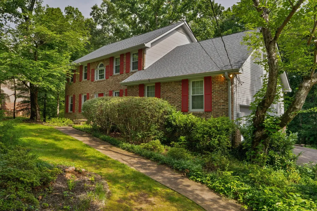 709 Rocky Shadows Drive Chattanooga TN 37421