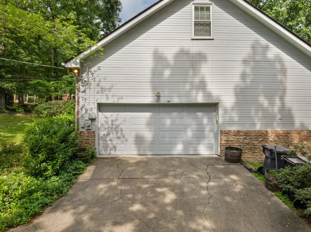 709 Rocky Shadows Drive Chattanooga TN 37421
