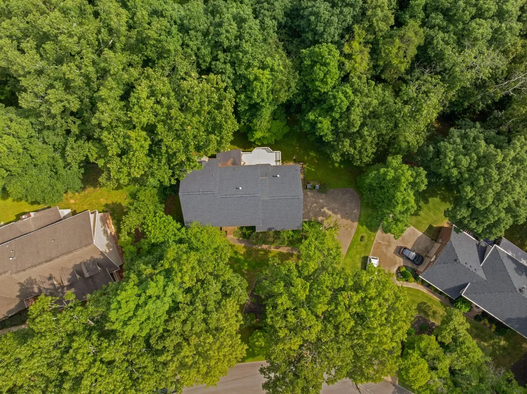 709 Rocky Shadows Drive Chattanooga TN 37421