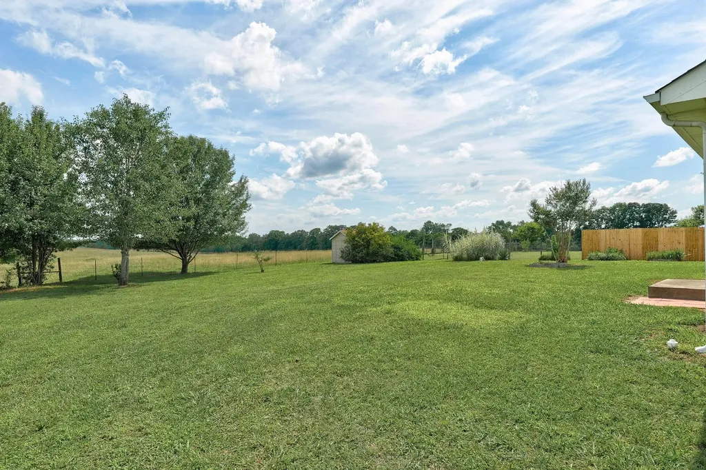 6 Fieldstone Lane Fayetteville TN 37334