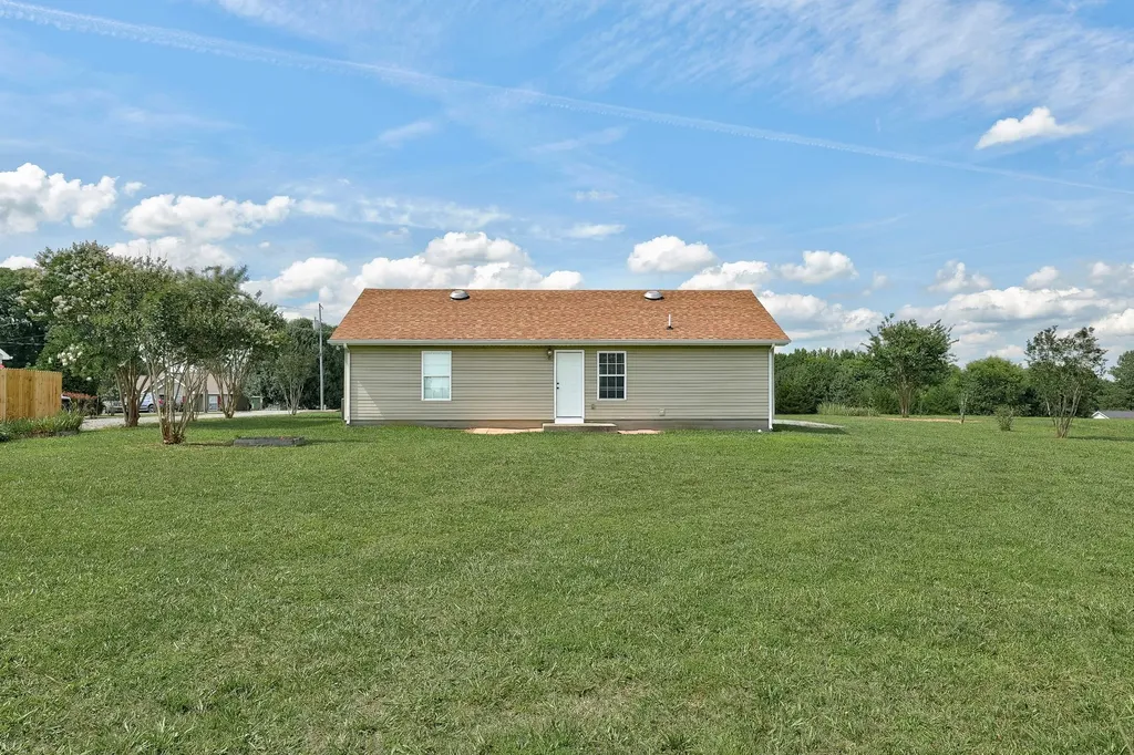 6 Fieldstone Lane Fayetteville TN 37334
