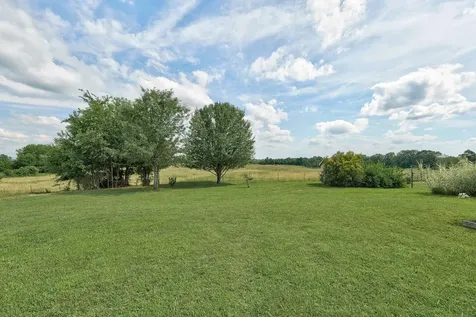 6 Fieldstone Lane Fayetteville TN 37334