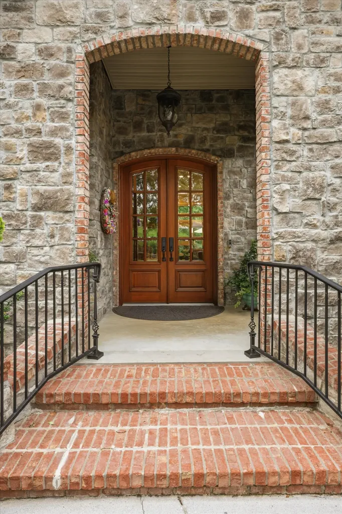 212 Okema Trace Loudon TN 37774