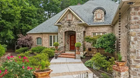 212 Okema Trace Loudon TN 37774