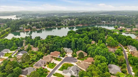 212 Okema Trace Loudon TN 37774