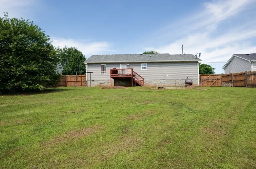 1175 Gardendale Drive Murfreesboro TN 37130
