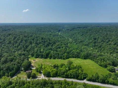 3846 Vernon Creek Cunningham TN 37052