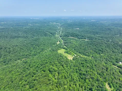 3846 Vernon Creek Cunningham TN 37052