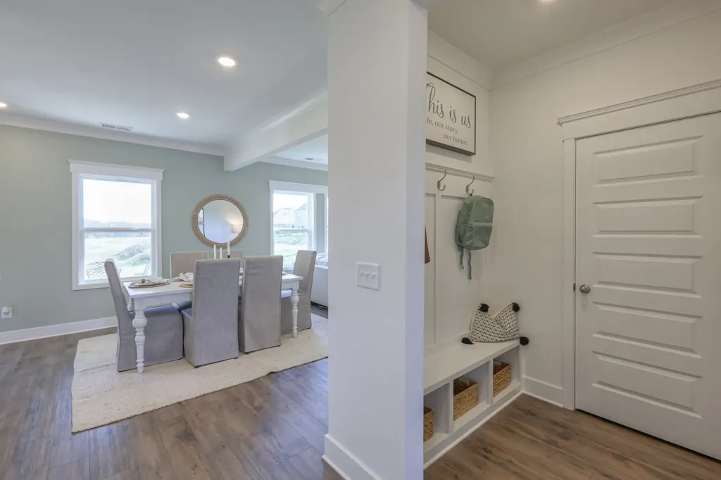 125 Finnley Gallatin TN 37066
