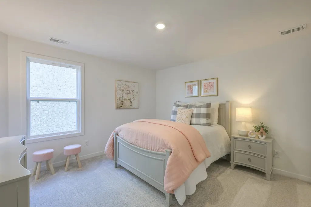 125 Finnley Gallatin TN 37066