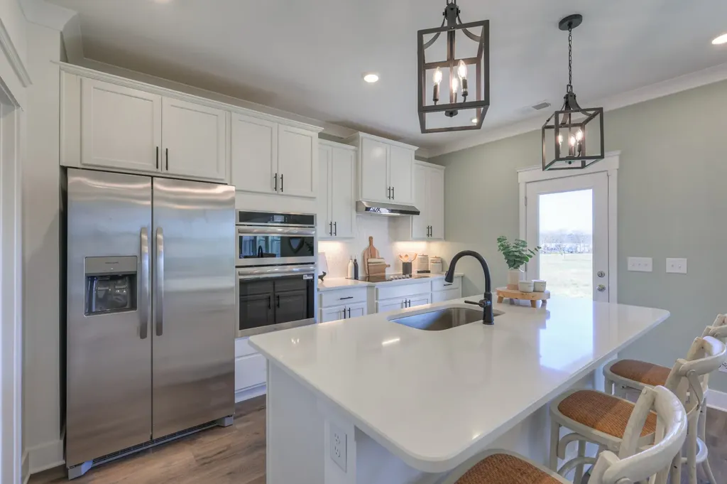 125 Finnley Gallatin TN 37066