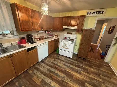 146 Mimosa Street Camden TN 38320