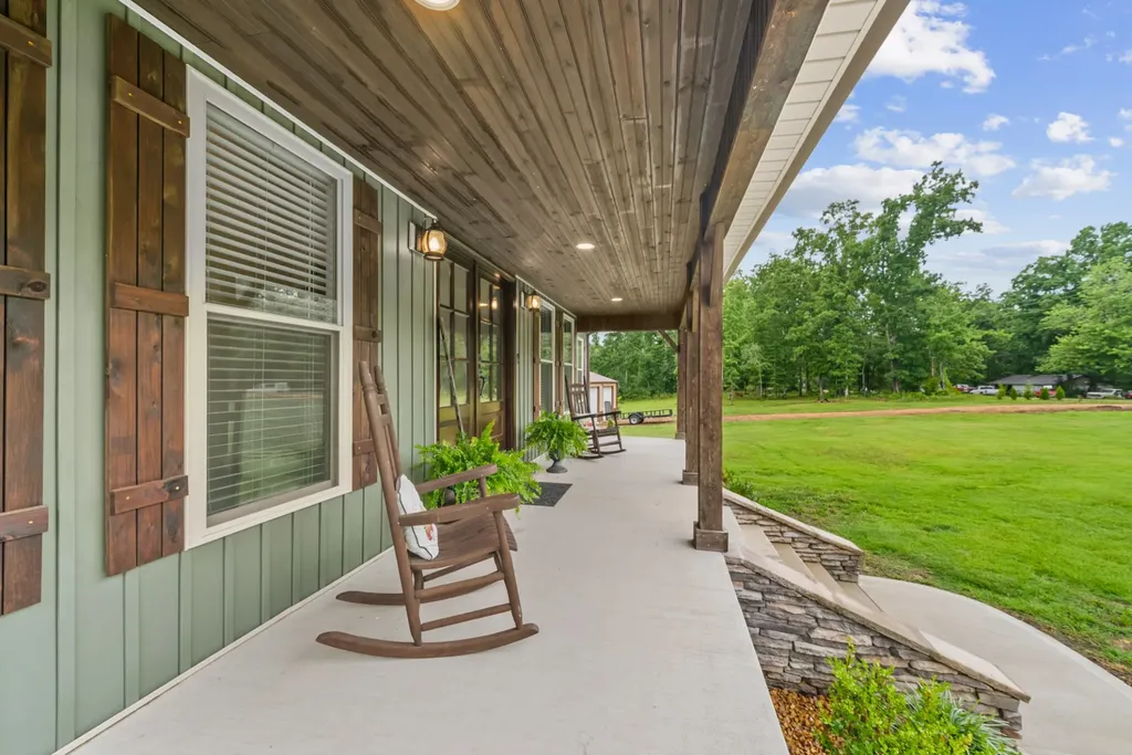 217 Rockhouse Road Hohenwald TN 38462