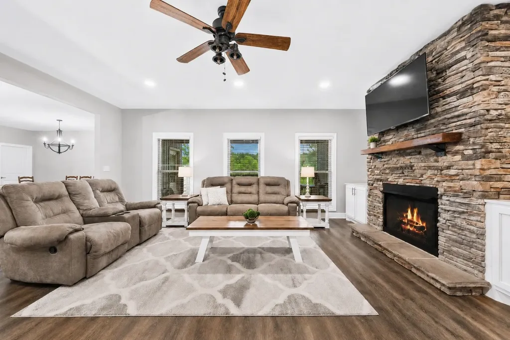 217 Rockhouse Road Hohenwald TN 38462