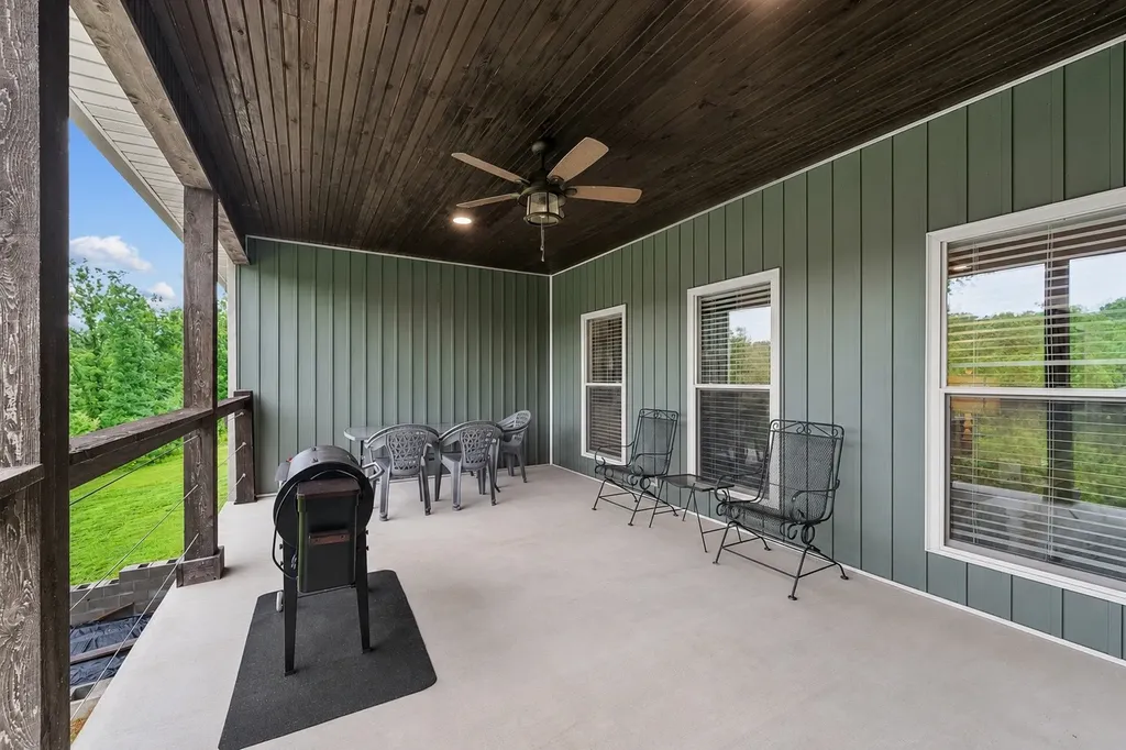 217 Rockhouse Road Hohenwald TN 38462