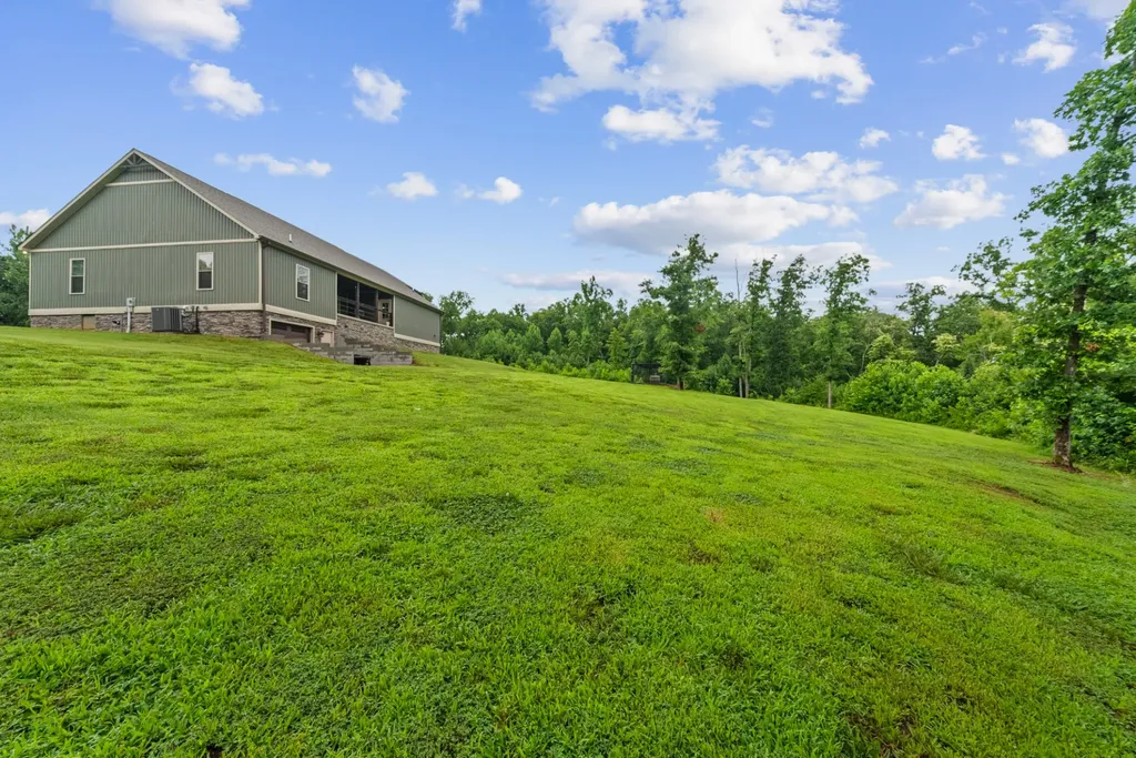 217 Rockhouse Road Hohenwald TN 38462