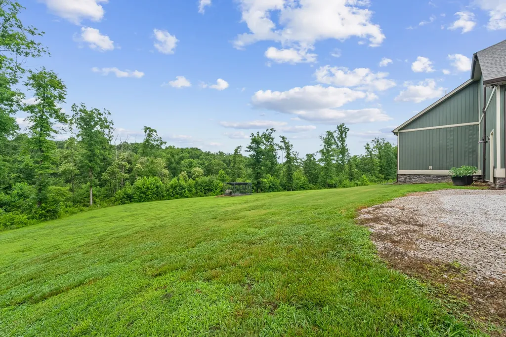 217 Rockhouse Road Hohenwald TN 38462