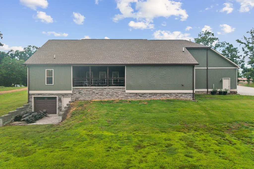 217 Rockhouse Road Hohenwald TN 38462