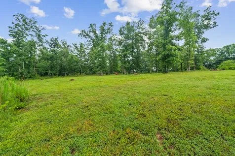 217 Rockhouse Road Hohenwald TN 38462