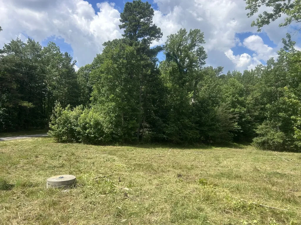 760 Chestnut Hill Road Eva TN 38333