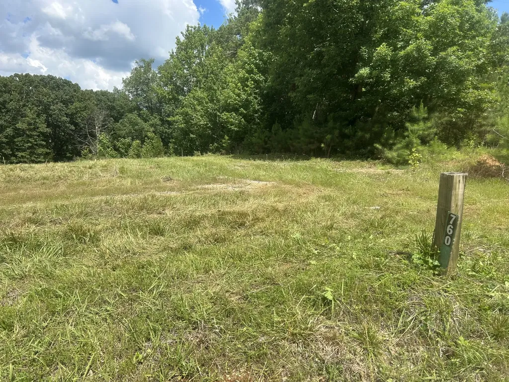760 Chestnut Hill Road Eva TN 38333