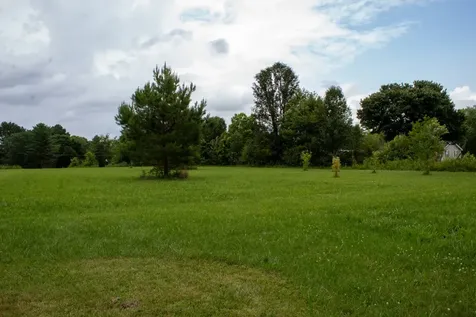 137 James Robert Lane Manchester TN 37355