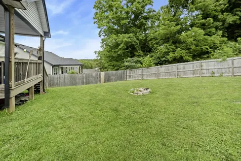1132 Racker Drive Clarksville TN 37043