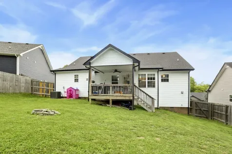 1132 Racker Drive Clarksville TN 37043