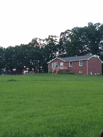 4563 Cumberland City Road Indian Mound TN 37079