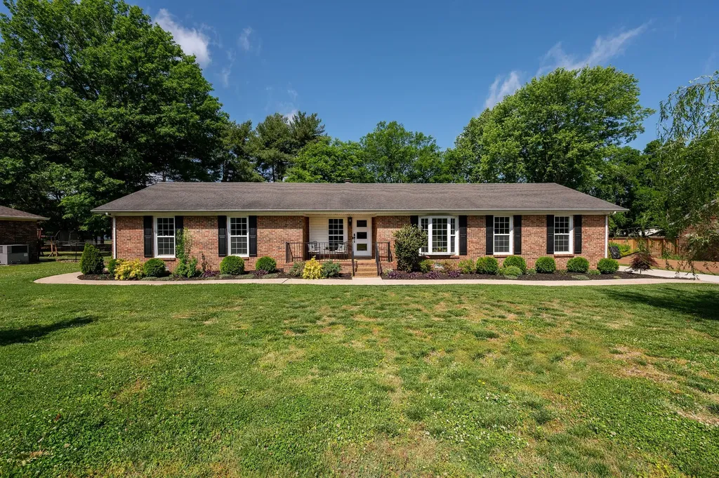 2607 Regency Park Drive Murfreesboro TN 37129
