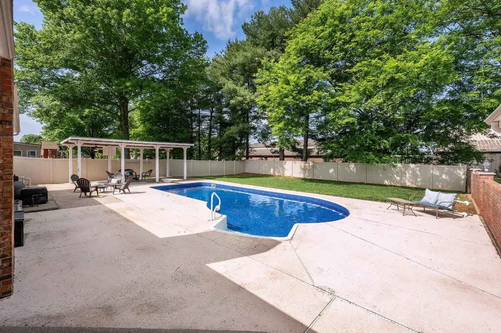 2607 Regency Park Drive Murfreesboro TN 37129