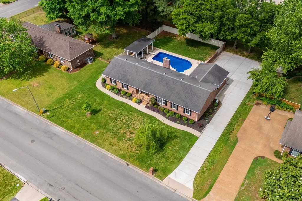 2607 Regency Park Drive Murfreesboro TN 37129